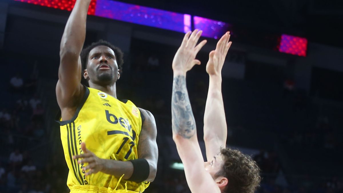 Fenerbahçe, Basketbol Süper Ligi’nde finale yükseldi
